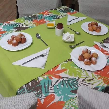 за гости върбани 3*