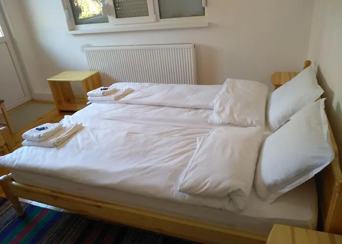 за гости върбани 3*